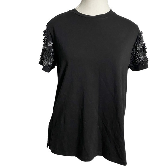 Vilagallo Tops - Vilagallo Black Short Sleeve Top with Floral Embellishment on Sleeves